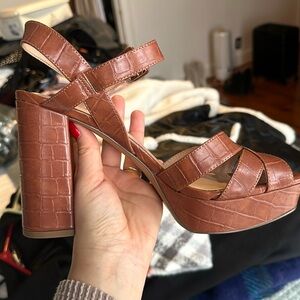 Never worn, Cognac color chunky heel